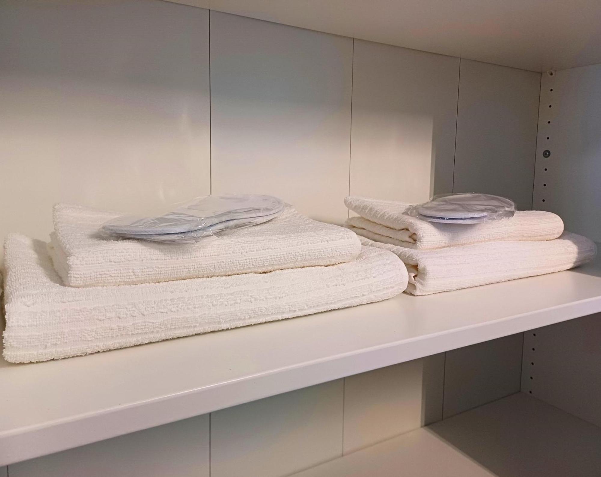 Agoll Victoria - Self Checkin Apartman Resicabánya Kültér fotó